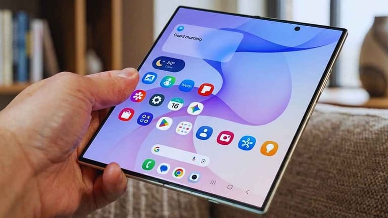 Galaxy Z Fold8 Ultra dobravel mais fino